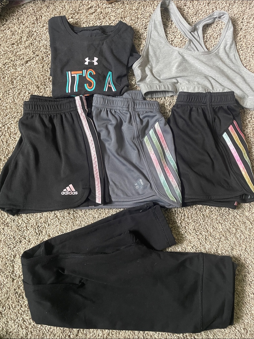 Girls sport bra and shorts set